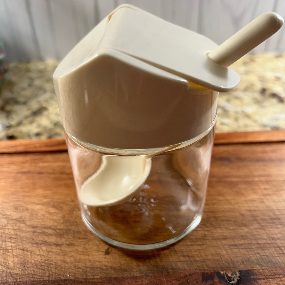 Gemco Vintage condiment jar with spoon